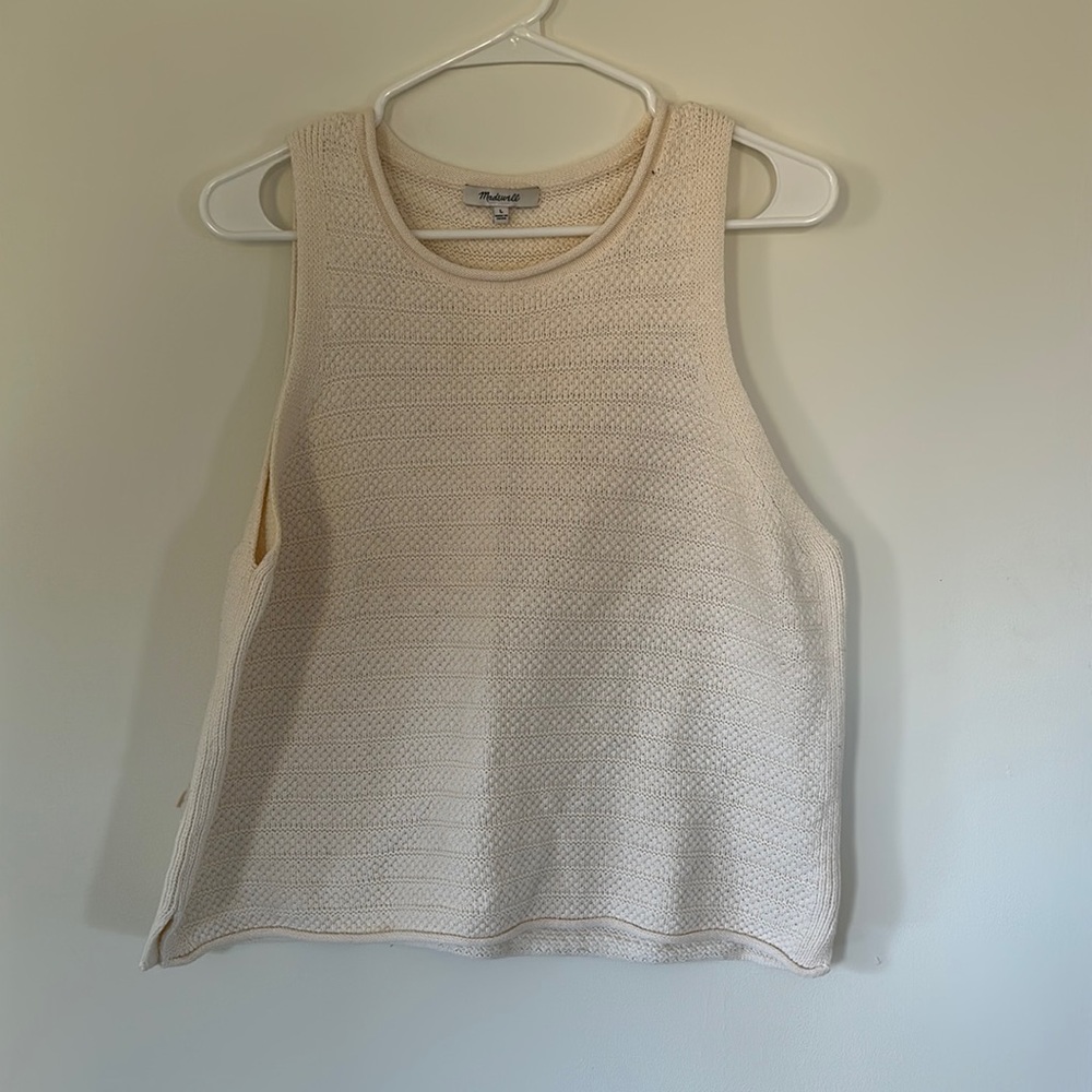 Knit v neck tank top
